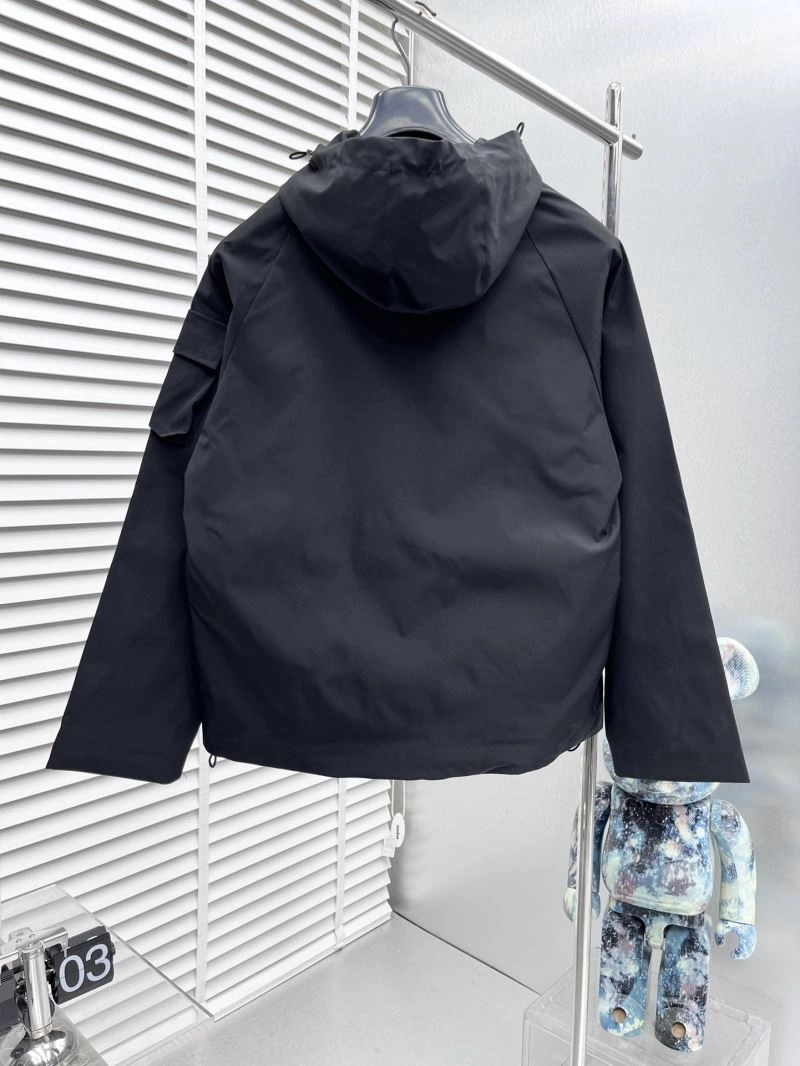 Prada Outwear OdorResistant 170842