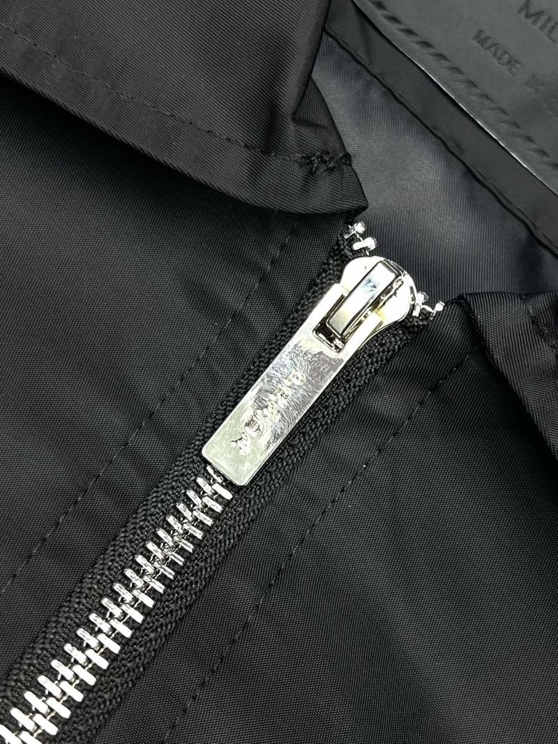 Prada Outwear Sophisticated 170840