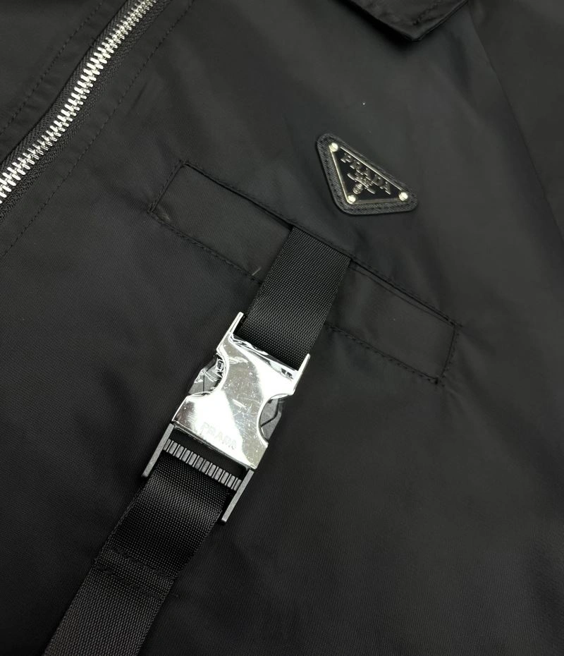 Prada Outwear Sophisticated 170840