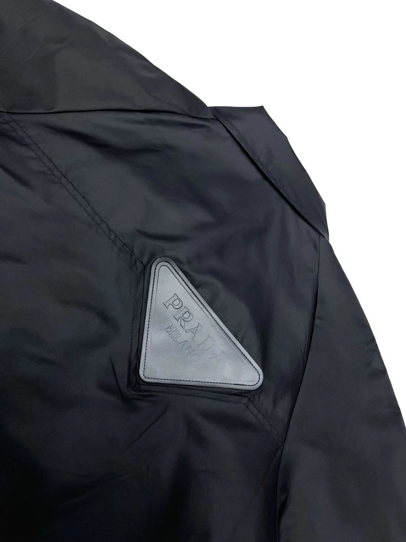 Prada Outwear Sophisticated 170840