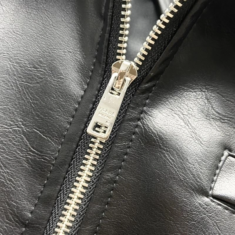 Refined Prada Outwear 170843