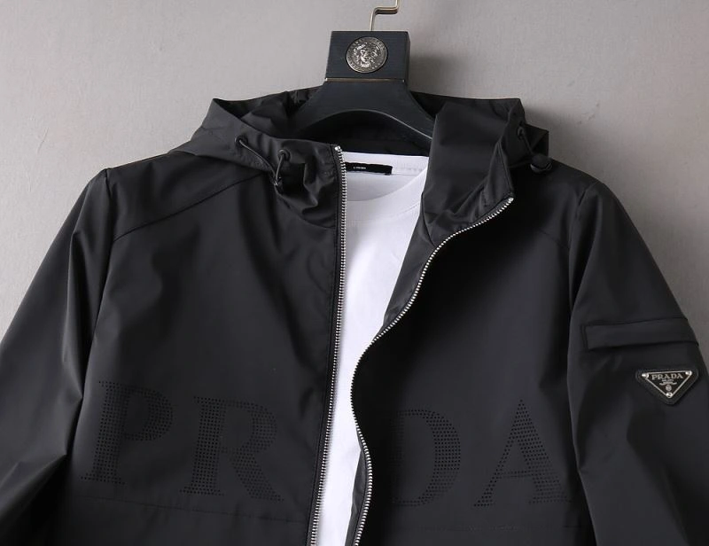 Compact Prada Outwear 170855