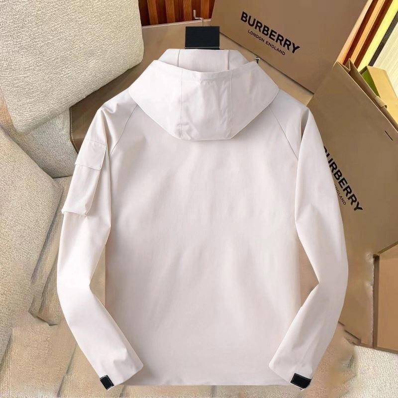 Effortless Prada Outwear 170841