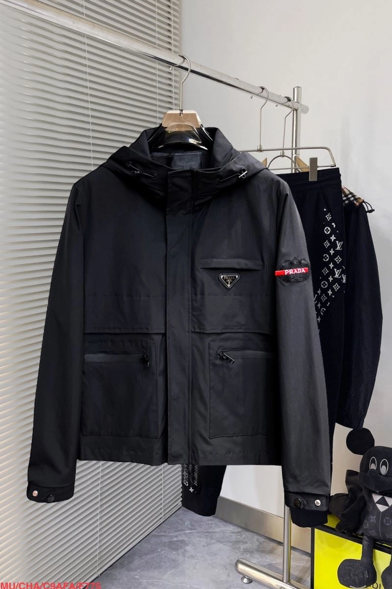 Prada Outwear Popular 170377