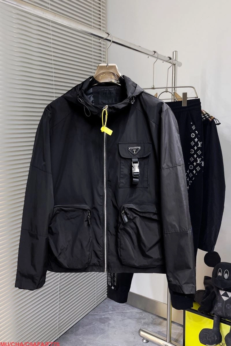 Affordable Prada Outwear 170373