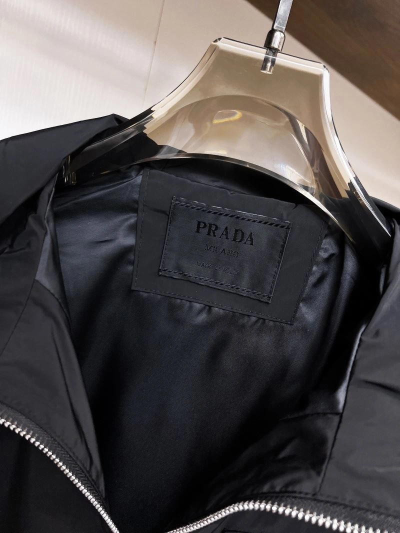 Affordable Prada Outwear 170373