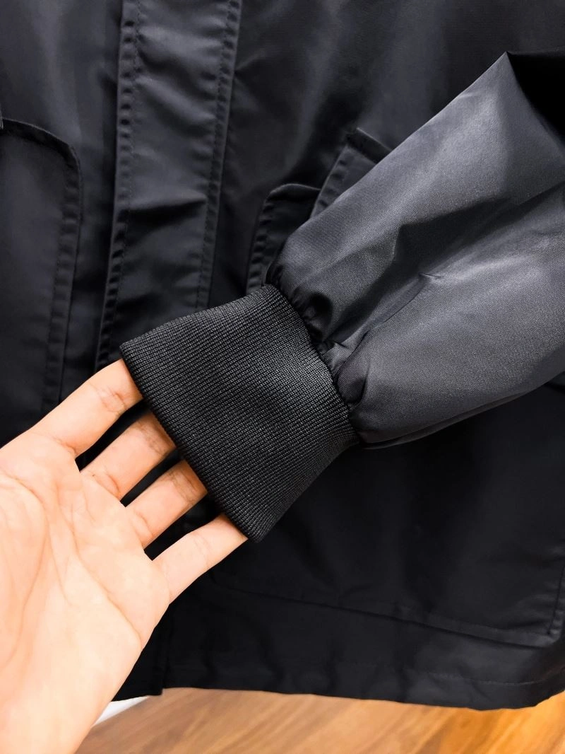 Prada Outwear GoodFit 170366