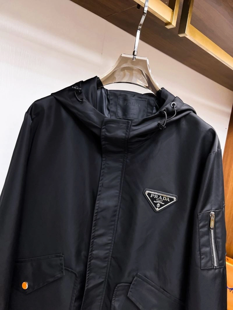 Prada Outwear GoodFit 170366