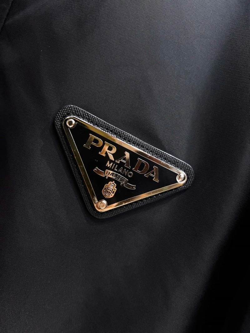 Prada Outwear GoodFit 170366