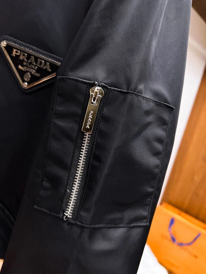 Prada Outwear GoodFit 170366