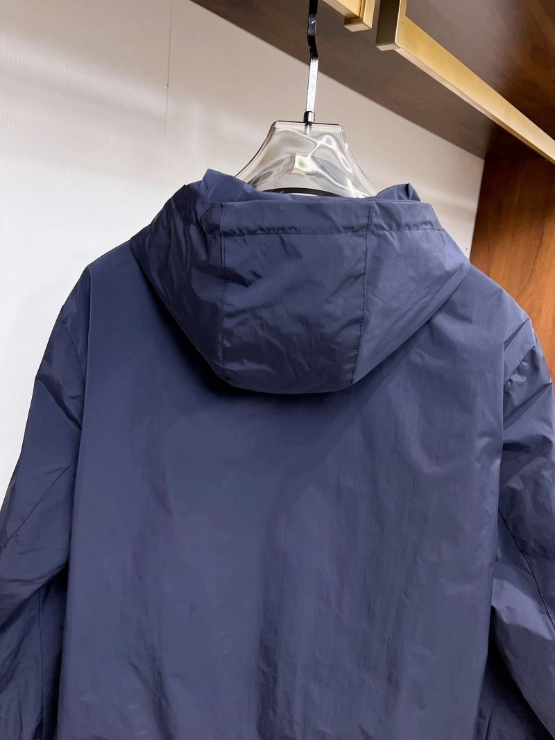 Prada Outwear Premium 170365