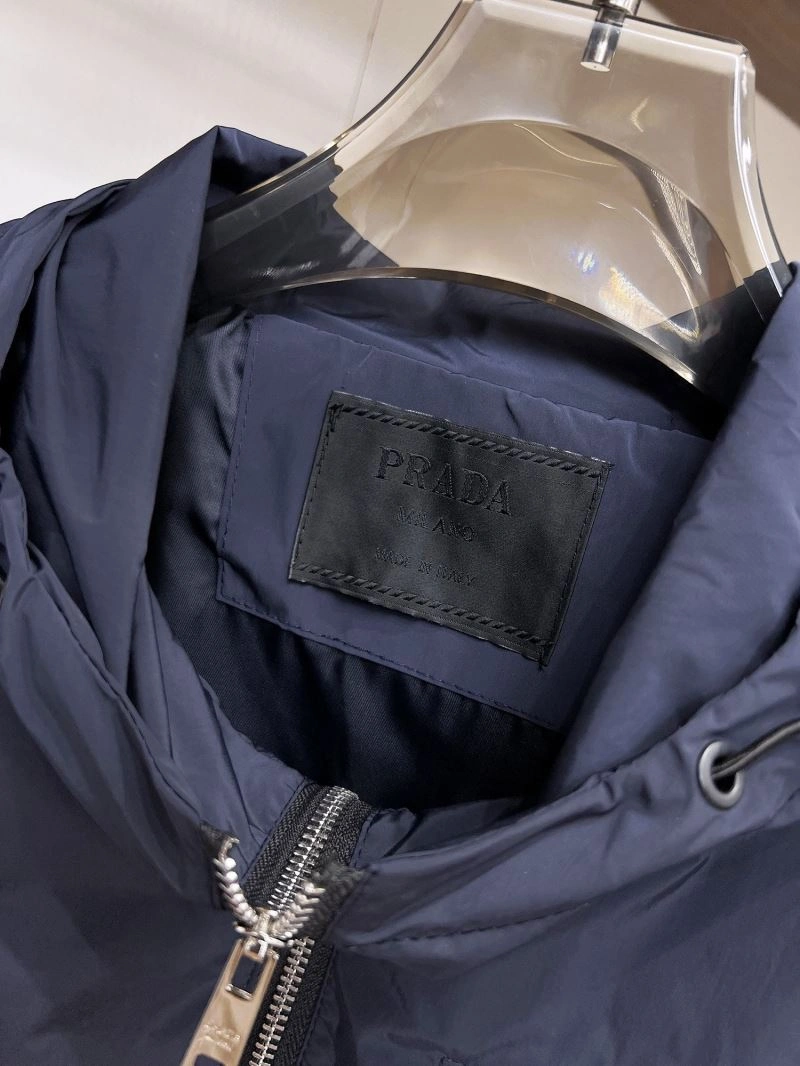 Prada Outwear Premium 170365