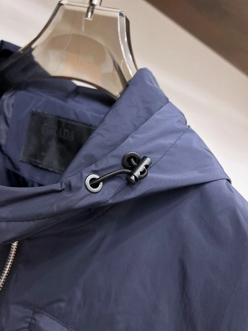 Prada Outwear Premium 170365