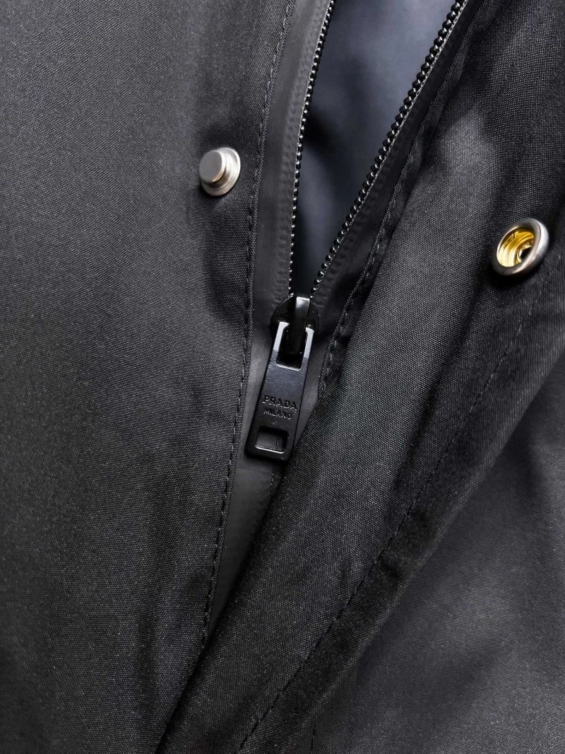 Versatile Prada Outwear 170360