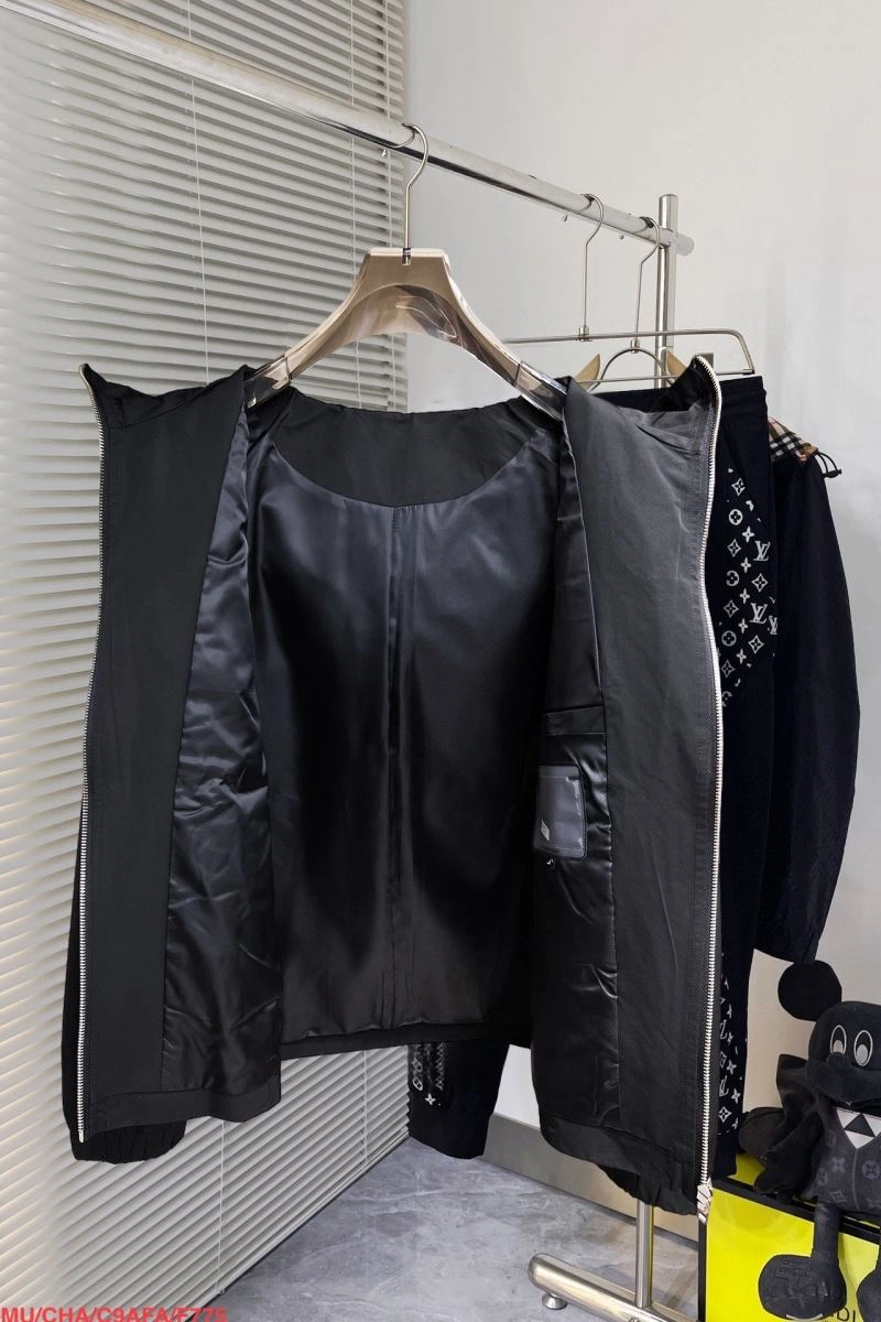Prada Outwear GoodFit 170359