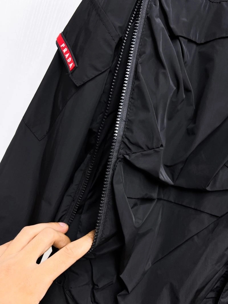 Timeless Prada Outwear 170347
