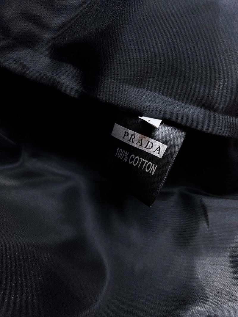 Prada Outwear Sleek 170350