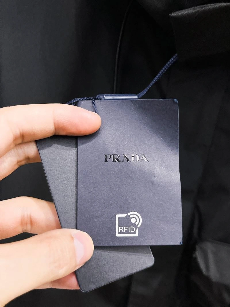 Prada Outwear Unique 170357
