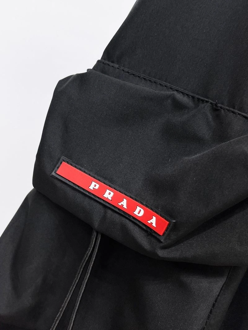 Prada Outwear Unique 170357