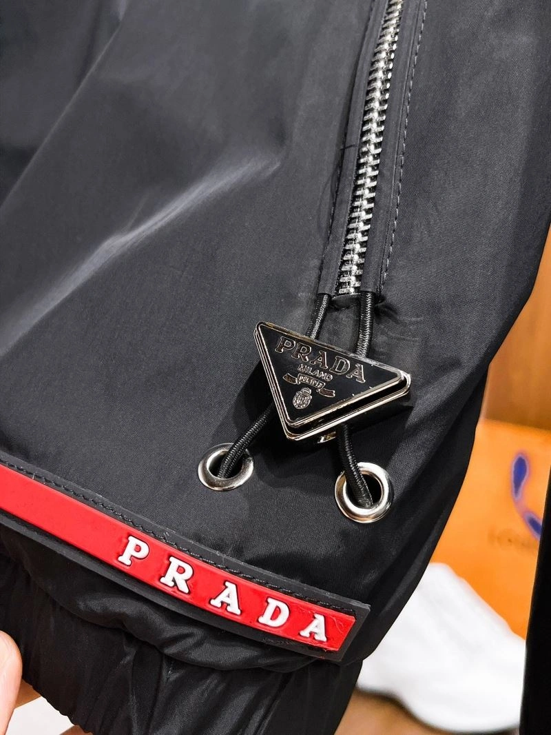 Cozy Prada Outwear 170353