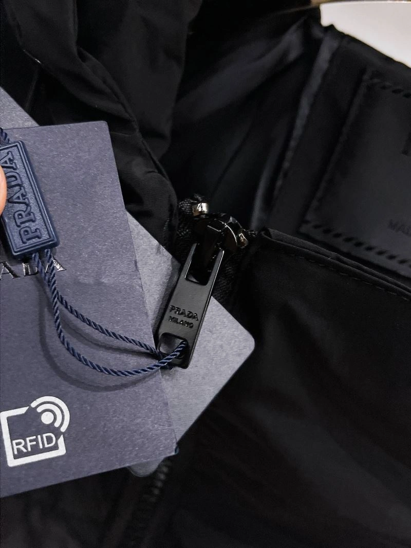 Stylish Prada Outwear 170354