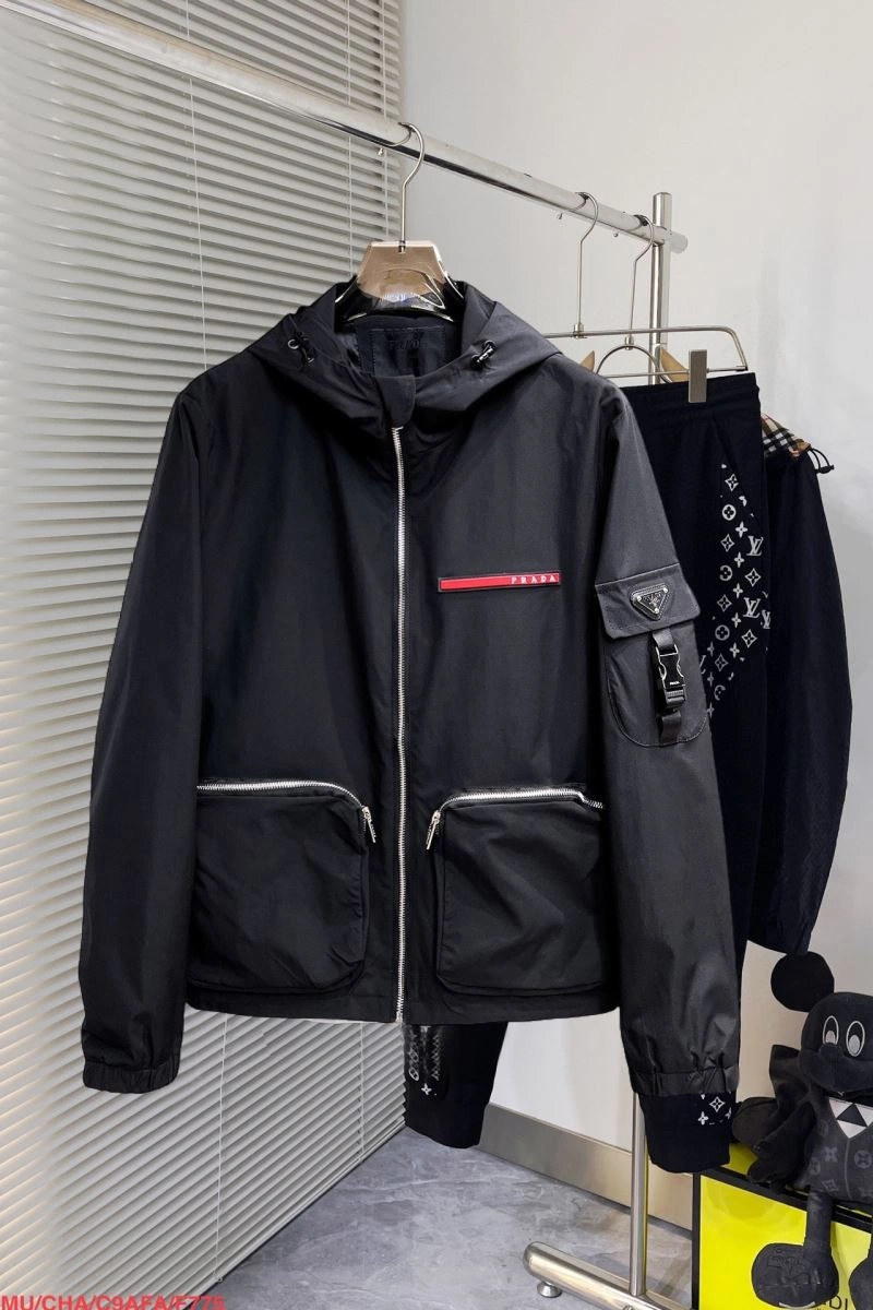 Prada Outwear Unique 170404