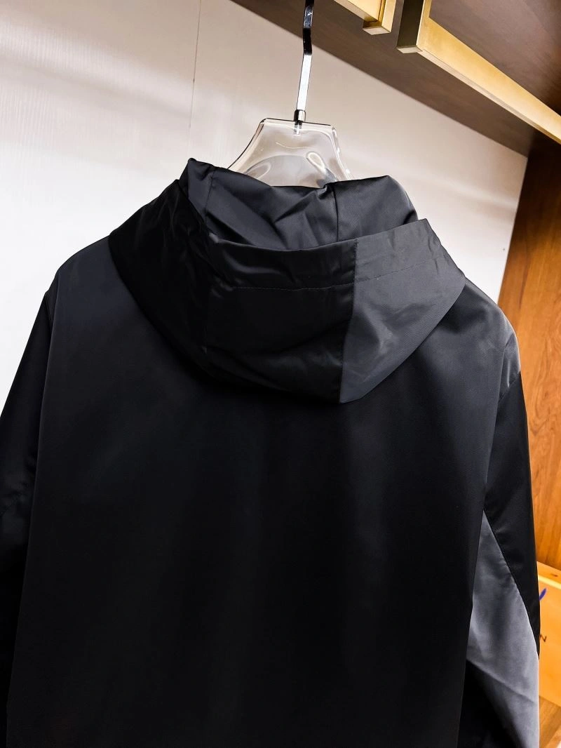 Prada Outwear Chic 170336
