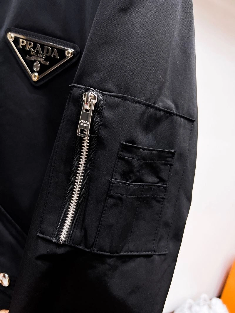 Timeless Prada Outwear 170337