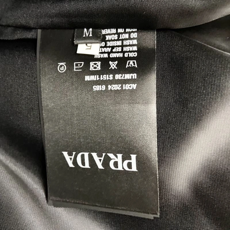 Prada Outwear Breathable 170333