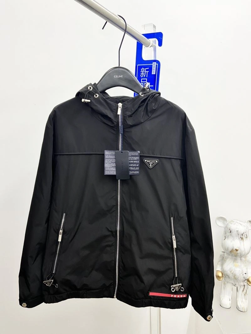 Sporty Prada Outwear 170334