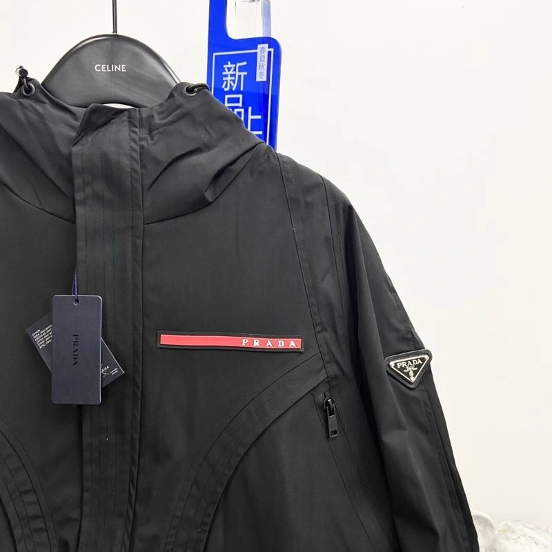 Prada Outwear UrbanStyle 170332