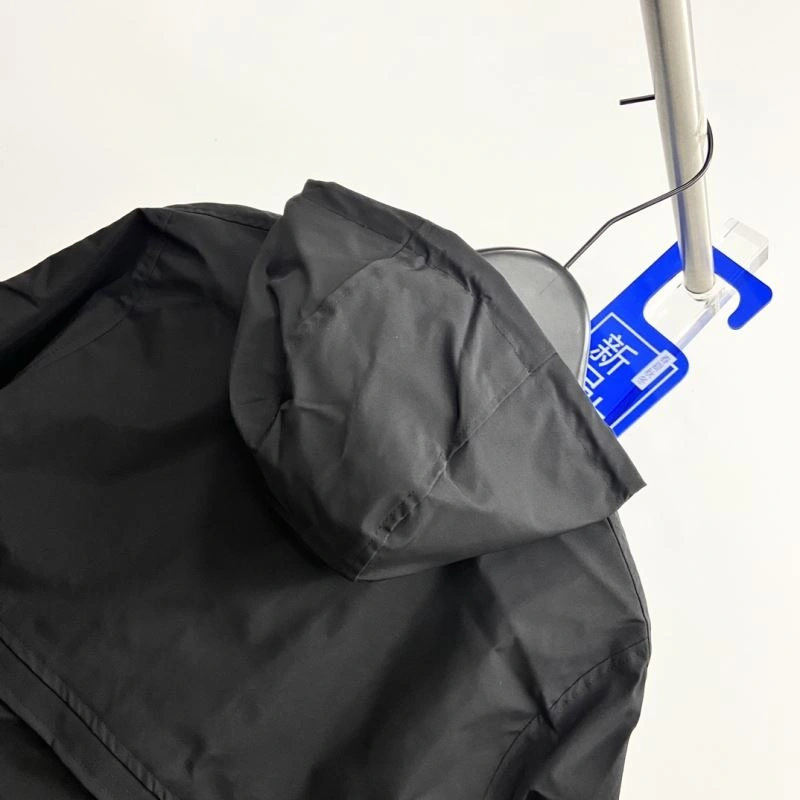 Prada Outwear UrbanStyle 170332