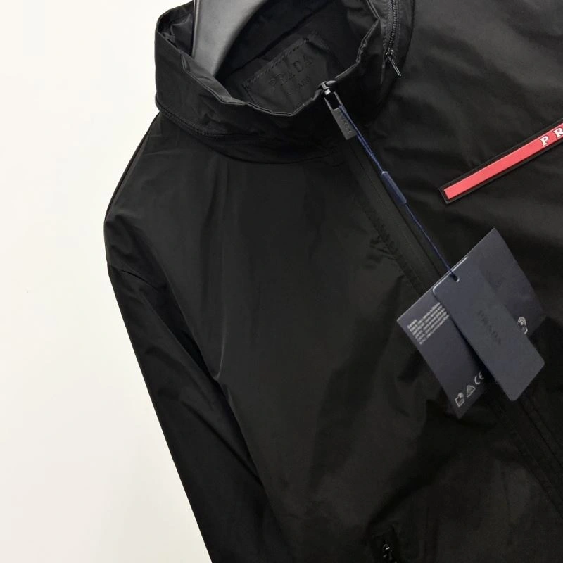 WaterResistant Prada Outwear 170367