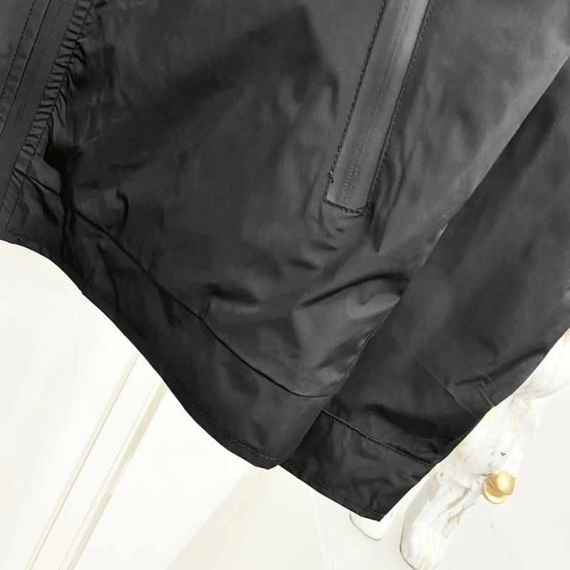 WaterResistant Prada Outwear 170367