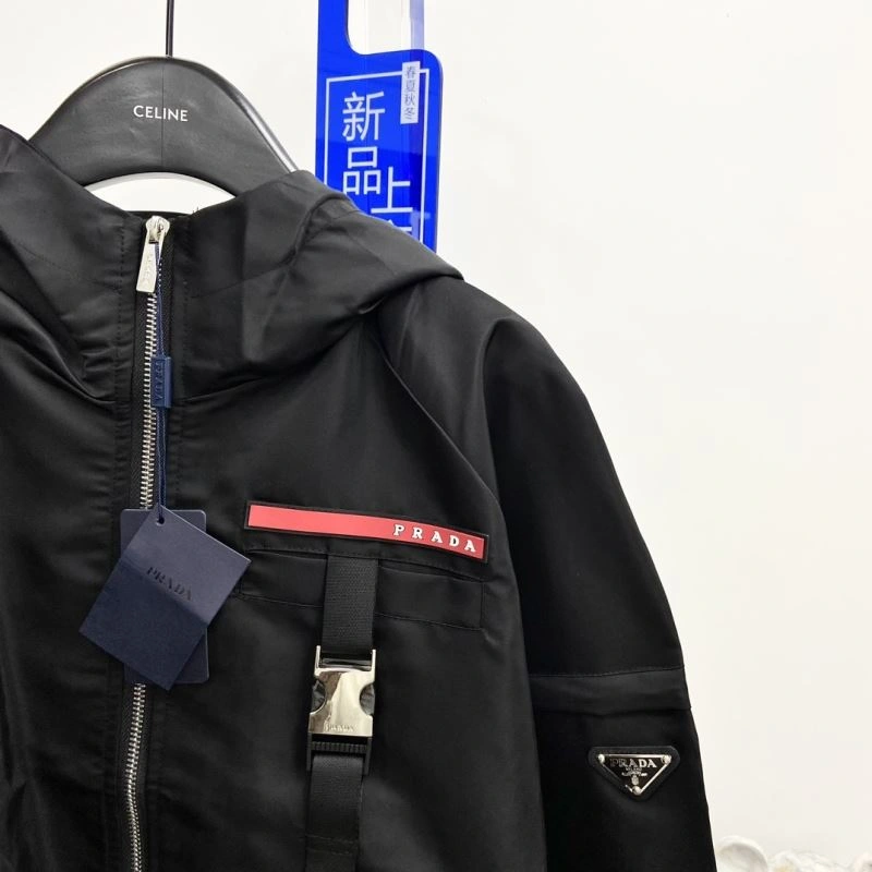 Prada Outwear QuickDry 170327