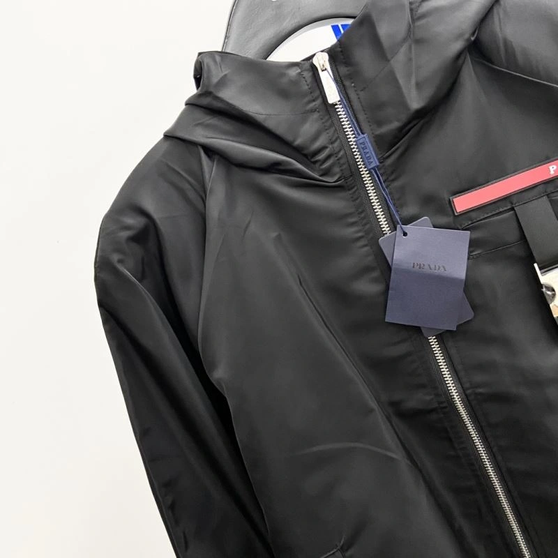Prada Outwear QuickDry 170327