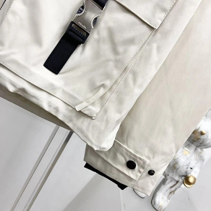 Supportive Prada Outwear 170349