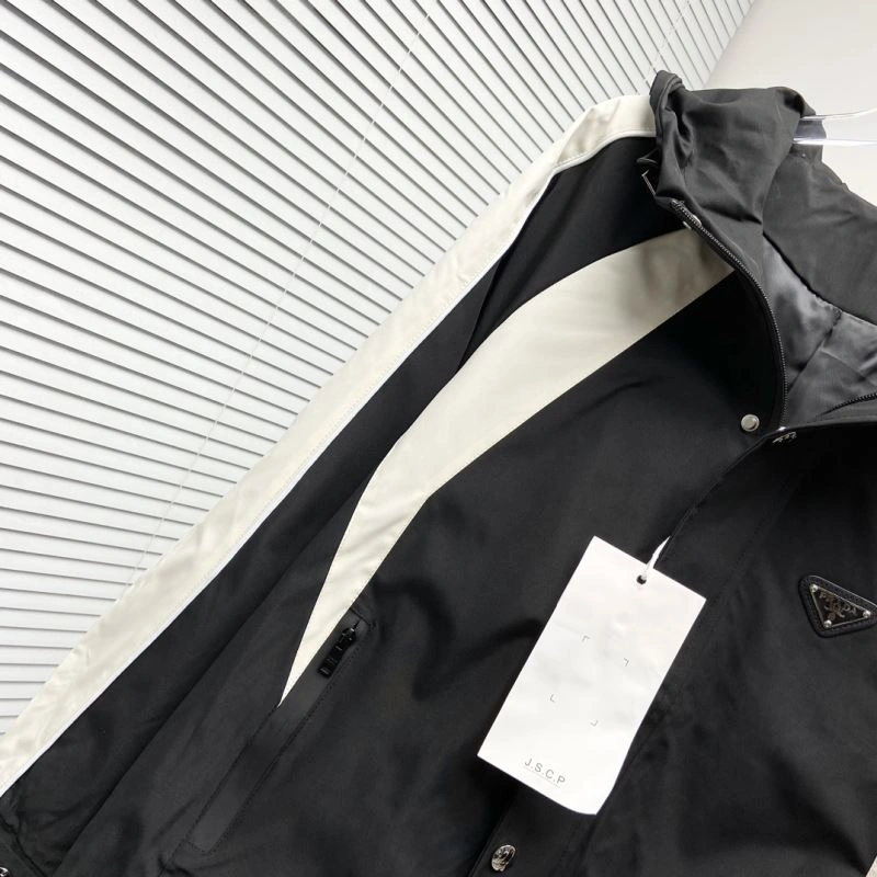 Sophisticated Prada Outwear 170306