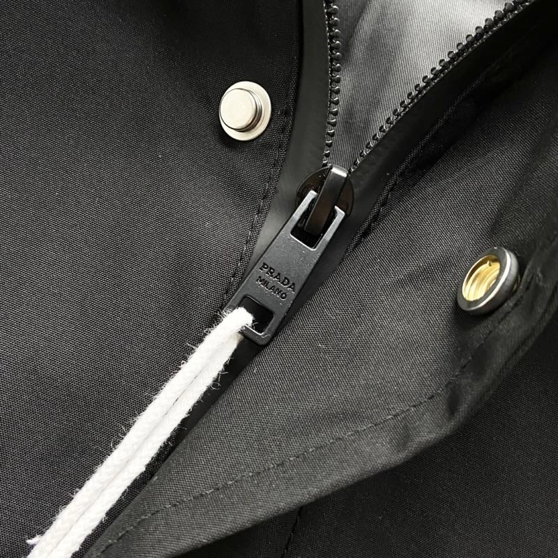 Sophisticated Prada Outwear 170306