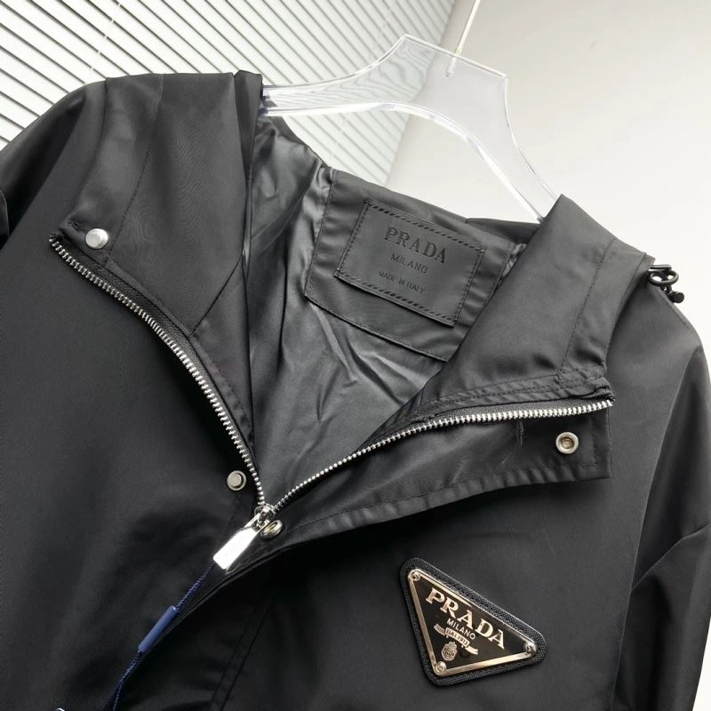 Prada Outwear Durable 170369