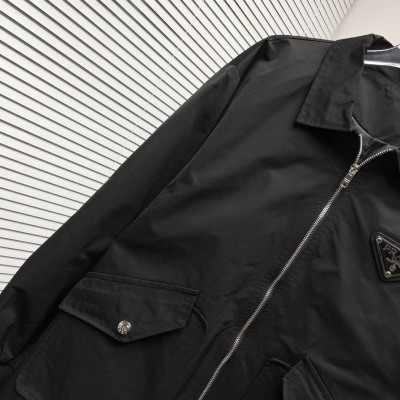 Prada Outwear Premium 170301