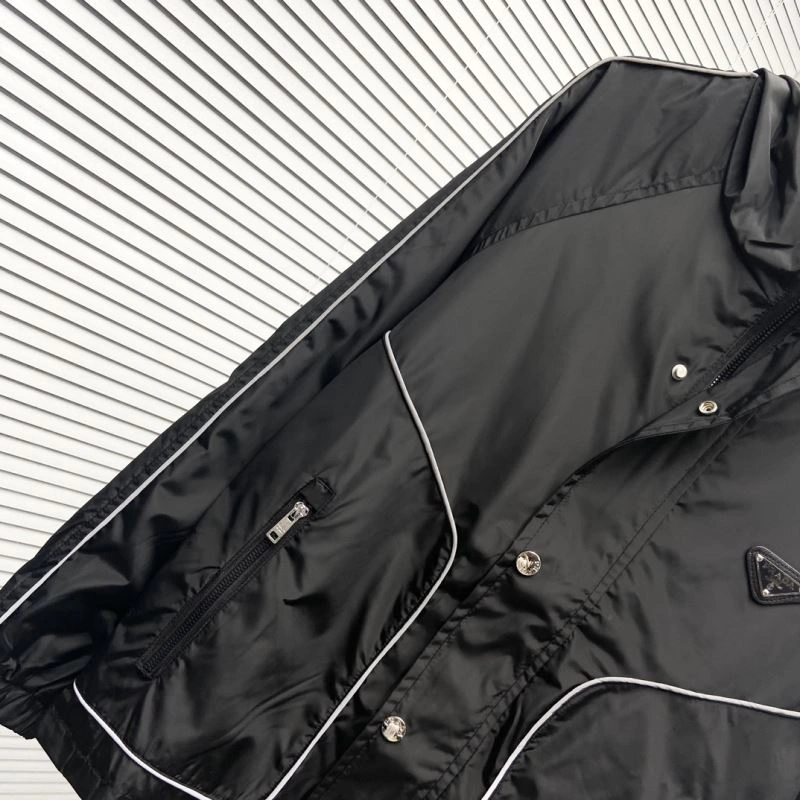 Prada Outwear Trendy 170296
