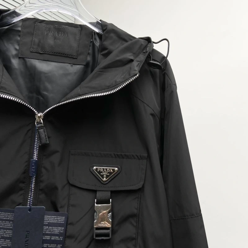 Prada Outwear Elegant 170290