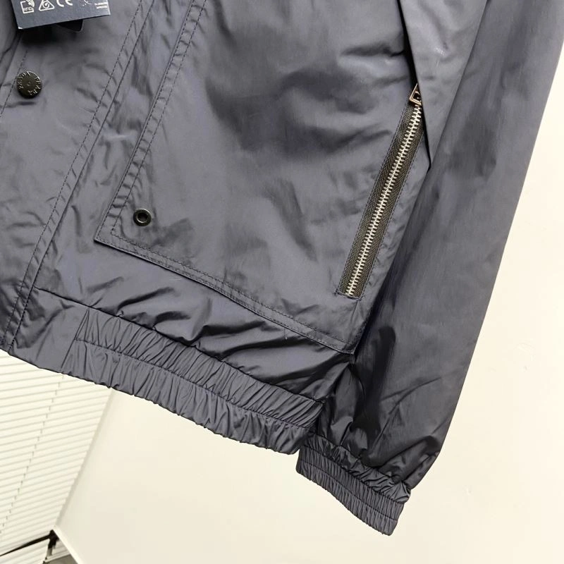 Prada Outwear Seasonal 170287