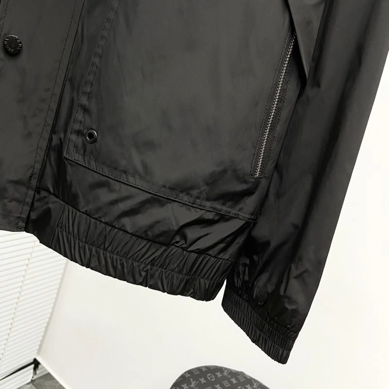 Sporty Prada Outwear 170286