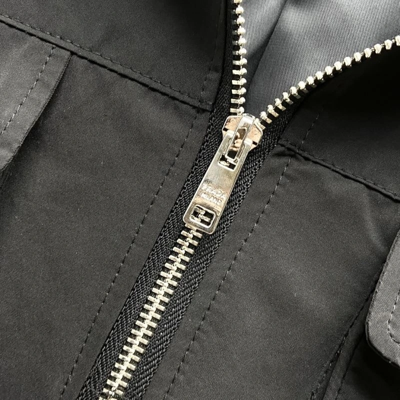 Stretchable Prada Outwear 170320
