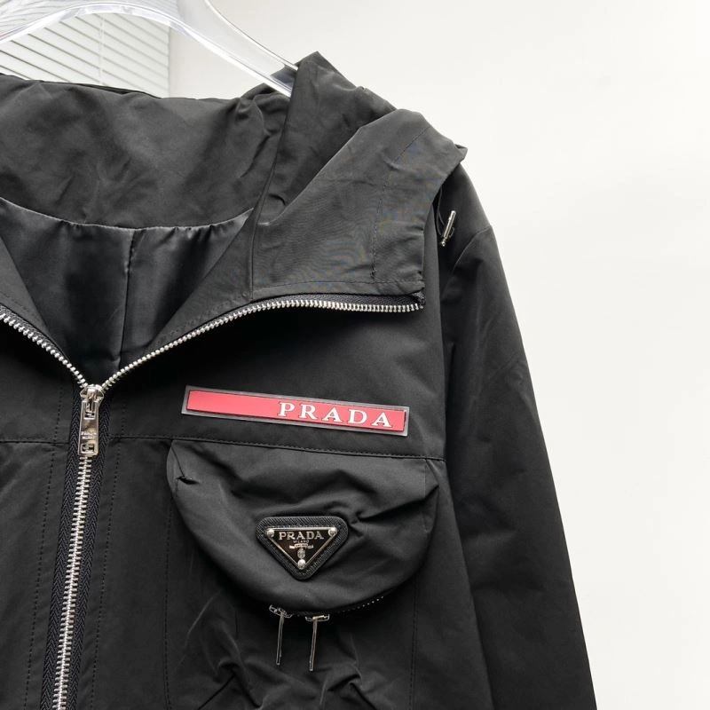 Premium Prada Outwear 170331