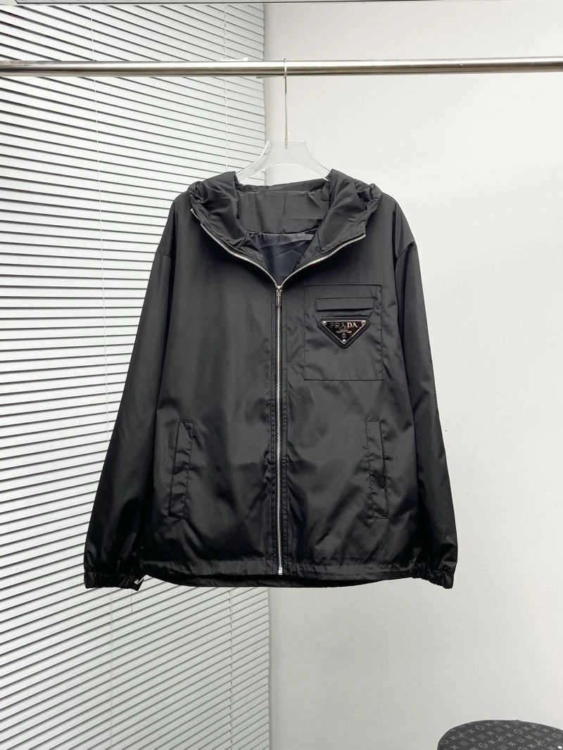 Prada Outwear Flexible 170282