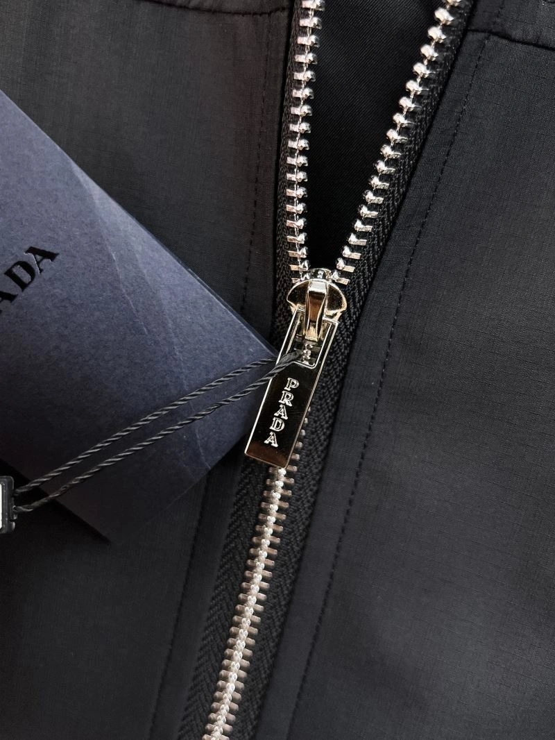 Prada Outwear StreetReady 170326