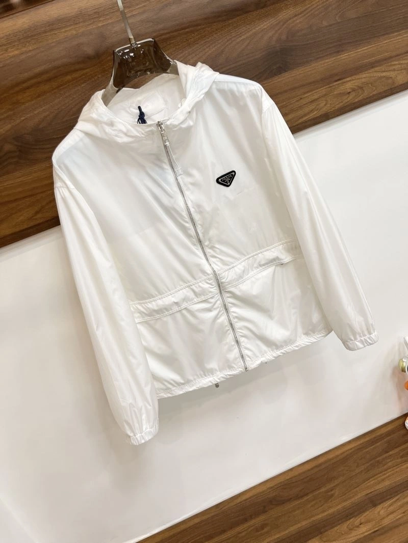 Prada Outwear Unisex 170271